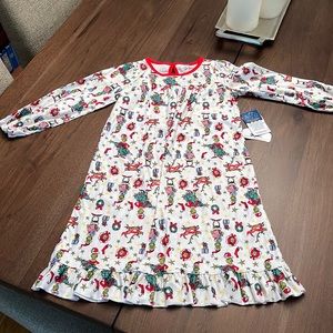 NWT Grinch Flannel Night Gown